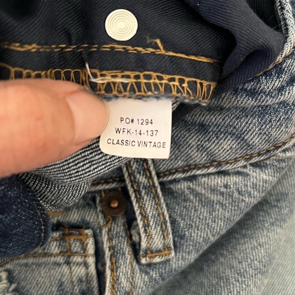 Oliver Logan Aberdeen Ankle Crop High Rise Jean - Picture 10 of 11